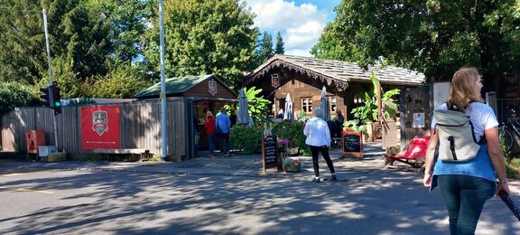 250928_WanderungRosen2.jpg 